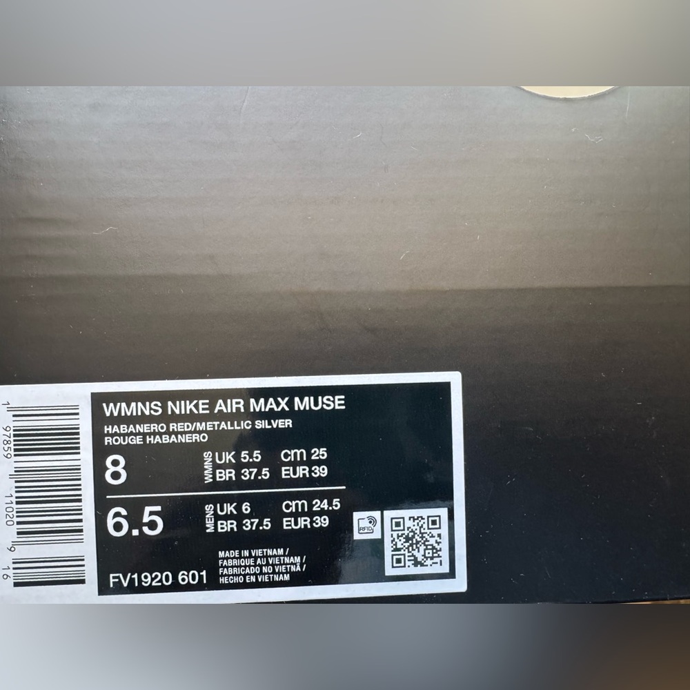NWT NIKE Air Max Muse 'Habanero Red' - Picture 5 of 14